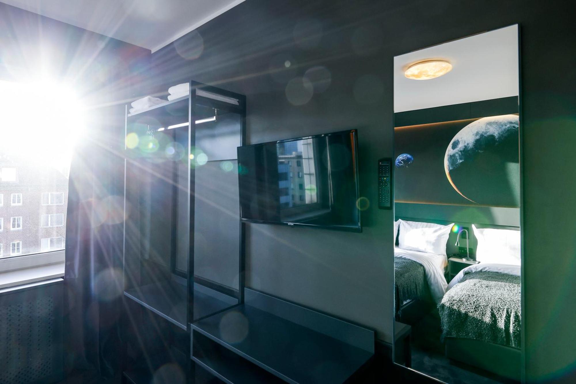 Sleephotels Cosmos Hamburg Dış mekan fotoğraf