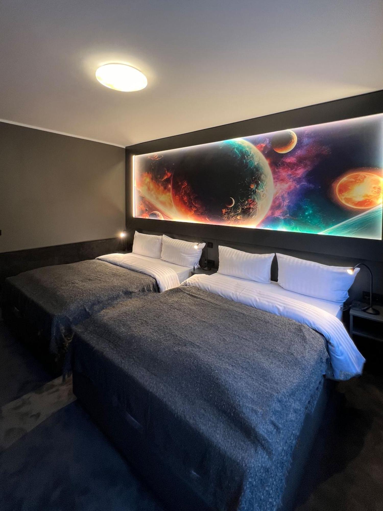 Sleephotels Cosmos Hamburg Dış mekan fotoğraf